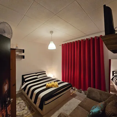 Comfortable Doble Room Close Hide Park London Exterior photo