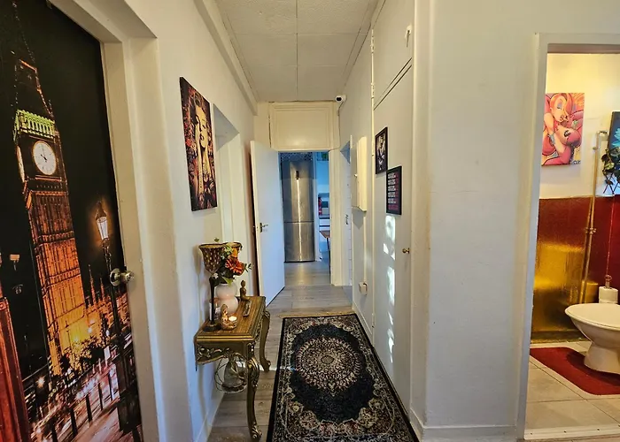 Comfortable Doble Room Close Hide Park